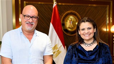 وزيرة الهجرة تستقبل عازر ساويرس رجل الأعمال المصري الفنلندي لبحث فرص الاستثمار في مصر