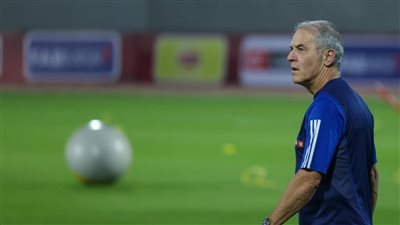 مارسيل كولر يعلن تشكيل الأهلي لمباراة المقاولون العرب