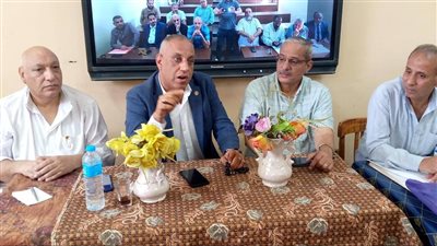 مجلس أمناء الخصوص يناشد الوزير بسرعة القضاء على مشكلة الكثافة الطلابية بالمدارس الحكومية