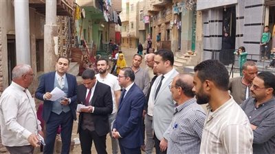 النيابة الإدارية تأمر بتشكيل لجنة هندسية لتحديد أسباب انهيار عقار سنوفر