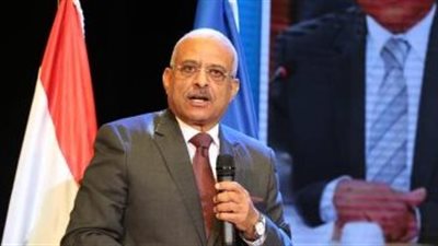 وزير الدفاع يشهد حفل تخرج دورة التمثيل الدبلوماسي العسكري المصري بالخارج