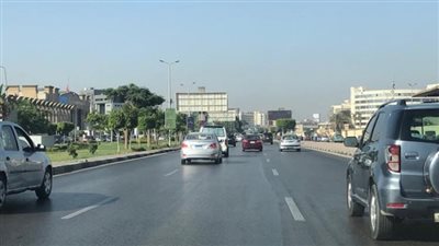 النشرة المرورية...تعرف على أماكن الكثافات المرتفعة بمحاور القاهرة والجيزة