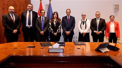  وزير الاتصالات يشهد توقيع بروتوكول تعاون بين معهد تكنولوجيا المعلومات وشركة فودافون