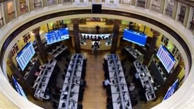بختام التعاملات.. تراجع جماعي بمؤشرات البورصة المصرية
