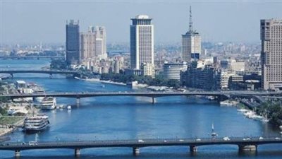 غدا طقس شديد الحرارة رطب نهارا مائل للحرارة رطب ليلا 
