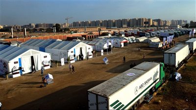 رئيس الوزراء يطلق أكبر قافلة مساعدات إنسانية شاملة للأشقاء الفلسطينيين في غزة 