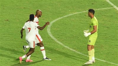 طاقم تحكيم جنوب افريقي لمباراة الزمالك وسوار الغيني في الكونفدرالية 