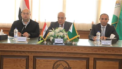 محافظ الجيزة: قريبا الإنتهاء من إنشاء مواقف للسرفيس بالعامل الاول والبوهي بأمبابة 