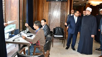 وزير الأوقاف يؤكد:  الاختبارات تتم بنزاهة وشفافية واضحة وهدفنا اختيار أفضل الكفاءات