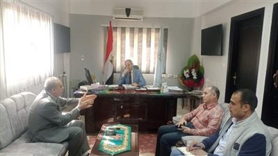 وكيل تعليم كفر الشيخ ومدير هيئة الأبنية يناقشان سبل التعاون ومتابعة انشاء المدارس 