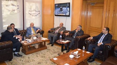 غرفة القاهرة تبحث زيادة التعاون التجاري والاستثماري مع بيرو 