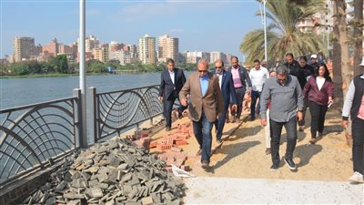 محافظ القليوبية يتفقد ممشى نهر النيل ببنها لمتابعة الأعمال بحضور رئيس جهاز القاهرة الفاطمية