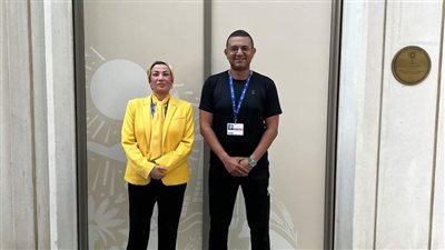 وزيرة البيئة تستقبل المغامر المصري على عبده بمؤتمر المناخ cop28 بدبي