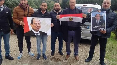 توافد المصريون بالخارج للإدلاء بأصواتهم فى ايطاليا