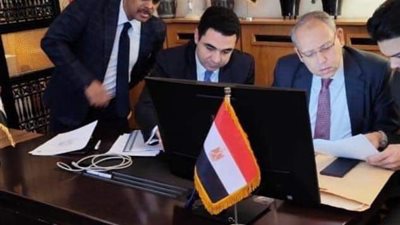 الناخبون يدلون بأصواتهم في السفارة المصرية بموسكو بالانتخابات الرئاسية