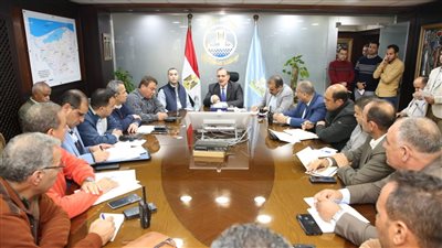 2.3 مليون ناخب يدلون بأصواتهم بـ 524 لجنة إنتخابية فى المراكز والمدن 