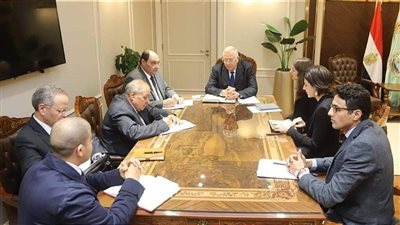 القصير يبحث مع الوكالة الفرنسية للتنمية خدمة صغار المزارعين وخلق فرص عمل 