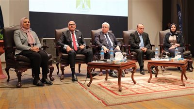 التعليم العالي وجامعة عين شمس يفتتحان ندوة «تحديات الأمن القومي المصري»
