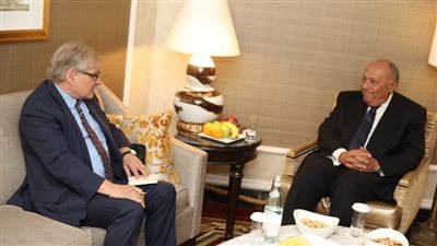 ضمن سلسلة لقاءاته فى واشنطن.. وزير الخارجية يجتمع مع المبعوث الأمريكي إلى ليبيا