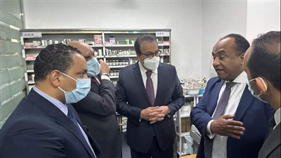 عبدالغفار يوجه بسرعة تعميم منظومة الحجز المسبق في العيادات الخارجية وميكنة صرف الأدوية فى المستشفيات