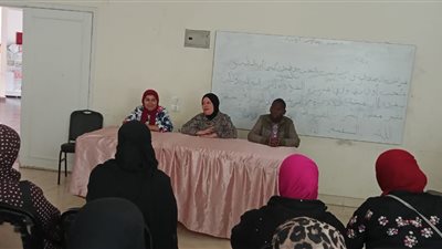 لقاءات توعوية متنوعة في انطلاق ملتقى مناهضة العنف ضد المرأة بالأسمرات
