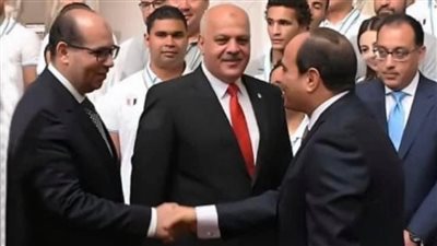 إدريس : نهدي الفوز بالدرع العام بالبطوله الإفريقية للسباحة للشباب للرئيس السيسي