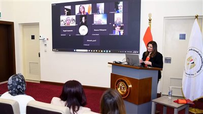 وزيرة الهجرة للجاليات المصرية: شكرًا على تحملكم المسؤولية والاحتشاد للحافظ على حقكم الدستوري