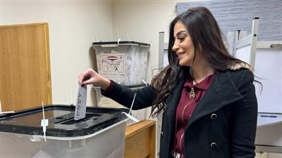 ريهام عياد تدلي بصوتها في الانتخابات الرئاسية 2024
