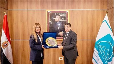 البنك المركزي يبحث مع مدينة زويل للعلوم والتكنولوجيا دعم الكوادر الطلابية المتميزة  