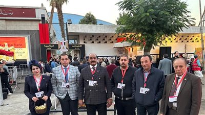هوانم جاردن سيتي والزمالك يحتشدون أمام اللجان وصناديق الاقتراع