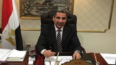 رئيس مصلحة الضرائب: عدم إصدار فواتير وإيصالات إلكترونية يعد جريمة تهرب ضريبي 