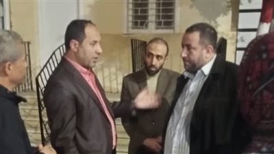 وكيل صحة كفر الشيخ يزور مستشفى فوه ليلاً ويوجه بالالتزام بإجراءات مكافحة العدوى