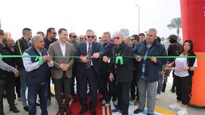 بالصور.. محافظ كفرالشيخ يطلق التشغيل التجريبى لمحطة متكاملة للتموين بـ« البنزين- السولار- الغاز- الكهرباء» ..ومركزاً متنوعاً للخدمة وفروع لأشهر المحال العالمية.. الأولى من نوعها بعاصمة المحافظة