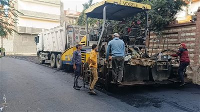 بـ4 مليون جنيه.. رصف فرعيات شارع الجمهورية بحوش عيسى بالبحيرة 