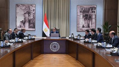 رئيس الوزراء يبحث مع شركتين صينيتين فرص الاستثمار والتمويل 