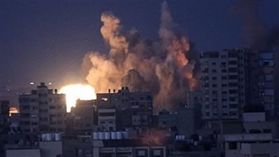 استشهاد وإصابة عشرات الفلسطينيين غالبيتهم نساء وأطفال في مجزرة للاحتلال
