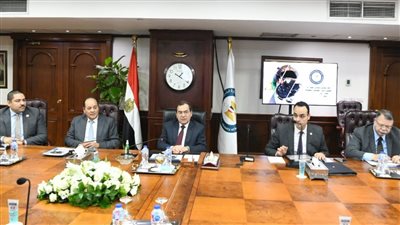 البترول: تزايد معدلات تحويل السيارات للعمل بالغاز الطبيعي بعد مبادرة التقسيط