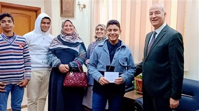 وكيل وزارة شباب كفر الشيخ يكرم الطلائع الفائزين في ختام مسابقة الشطرنج