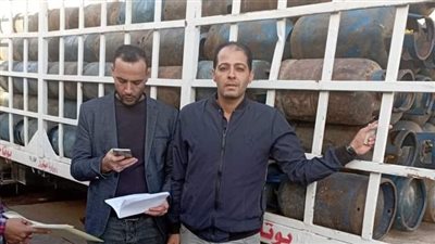 ضبط مواطن قام بتجميع أسطوانات الغاز للتصرف فيها بشكل غير قانوني بحوش عيسي
