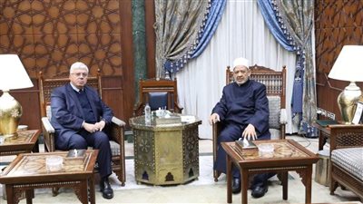 شيخ الأزهر يستقبل وزير التعليم العالي ويناقشان سبل تعزيز التعاون