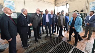 الجيزة.. وزير الإسكان يتفقد محطة تنقية مياه الشرب بطاقة 150 ألف م3 يومياً 