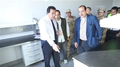 بـ1.375 مليار جنيه.. وزير الصحة يتفقد مشروع إنشاء مجمع المعامل المركزية بمدينة بدر