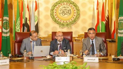 بحضور 18دولة عربية.. رئيس البريد المصري يترأس اجتماع اللجنة العربية الدائمة للبريد