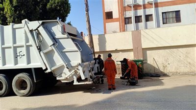 رفع 380 طن مخلفات خلال حملات نظافة بـ3 مراكز بأسيوط