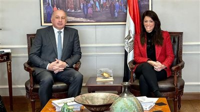 وزيرة التعاون الدولي تعقد جلسة مباحثات مع نائب بنك التنمية الجديد