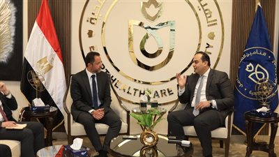رئيس الرعاية الصحية يبحث مع 