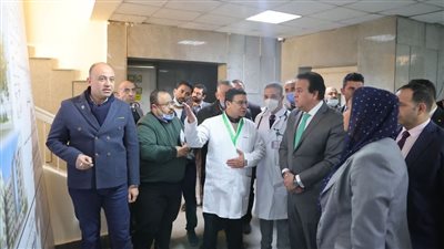 وزير الصحة يتفقد أعمال التطوير بمستشفى صدر إمبابة