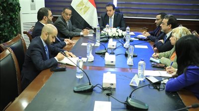 وزير الصحة يعقد اجتماعا مع شركة G42 الإماراتية لبحث سبل التعاون في القطاع الصحي