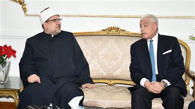 وزير الأوقاف ومحافظ جنوب سيناء يناقشان خطة الدعوة وعمارة المساجد بالمحافظة