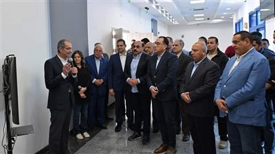 رئيس الوزراء يتفقد مركز إبداع مصر الرقمية 